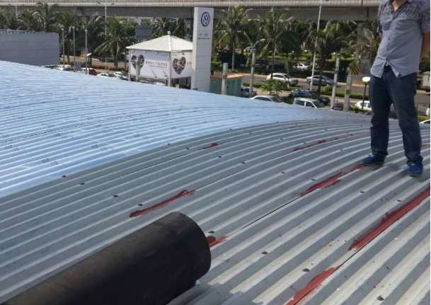 屋顶隔热材料有哪几种（屋顶隔热材料及其施工做法）