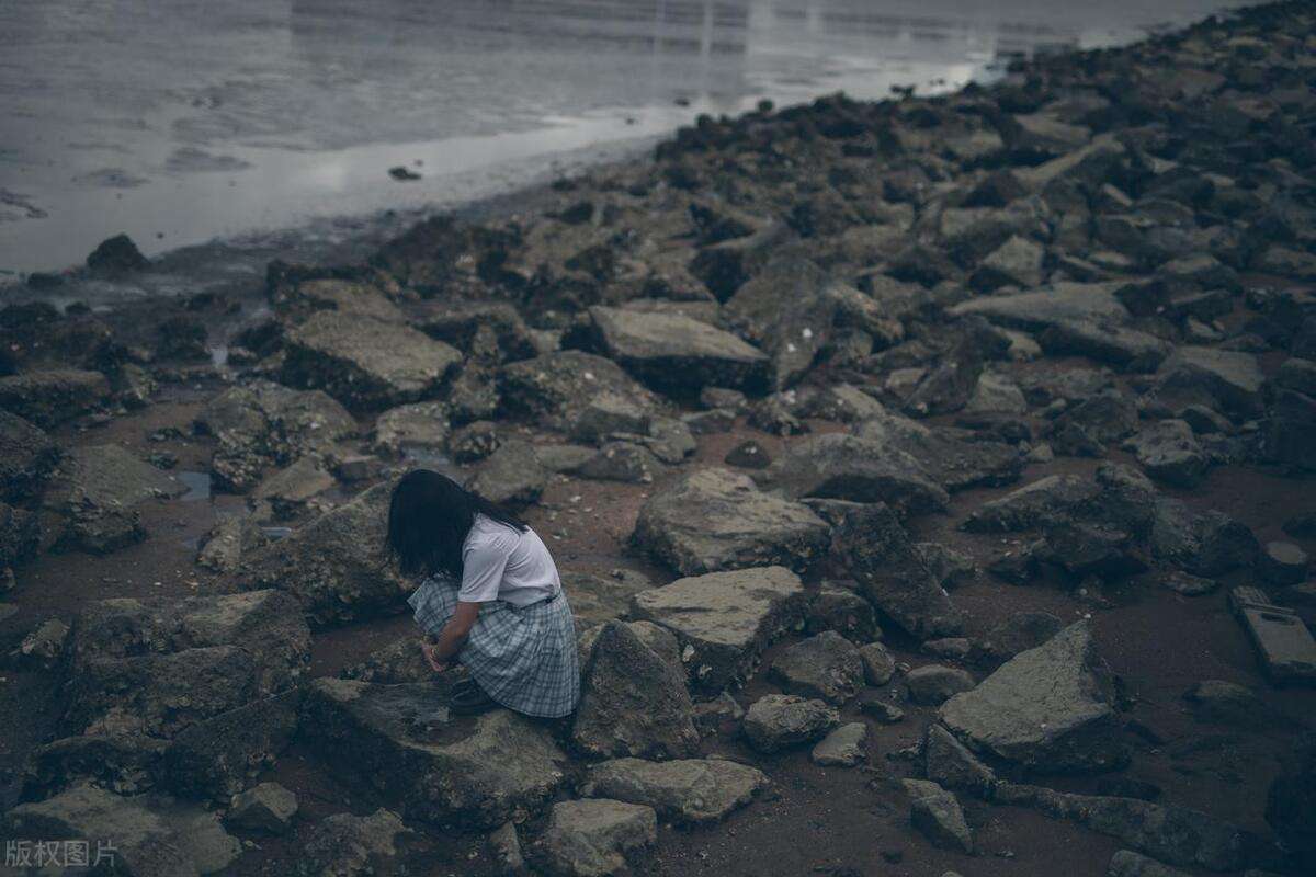 孤独一人的伤感短句子带图片，句句让人心酸，哪句戳中了你的泪点 - 知乎